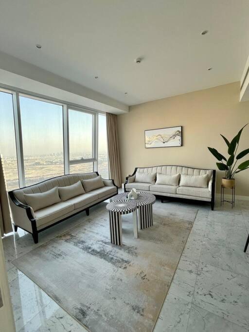 1bdr-furnished Apartment, Business Bay, Canal View Apartment *