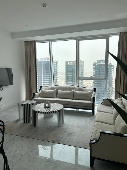 Apartment 1bdr-furnished Apartment, Business Bay, Canal View Dubai