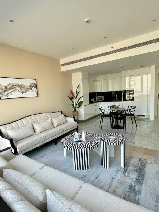 Apartment 1bdr-furnished Apartment, Business Bay, Canal View *